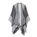 Streifendruck Design Mode Acryl Poncho Umhang Großhandel Dicke Warme Multicolor Poncho Schals für Frauen Wolle Spinning Schal